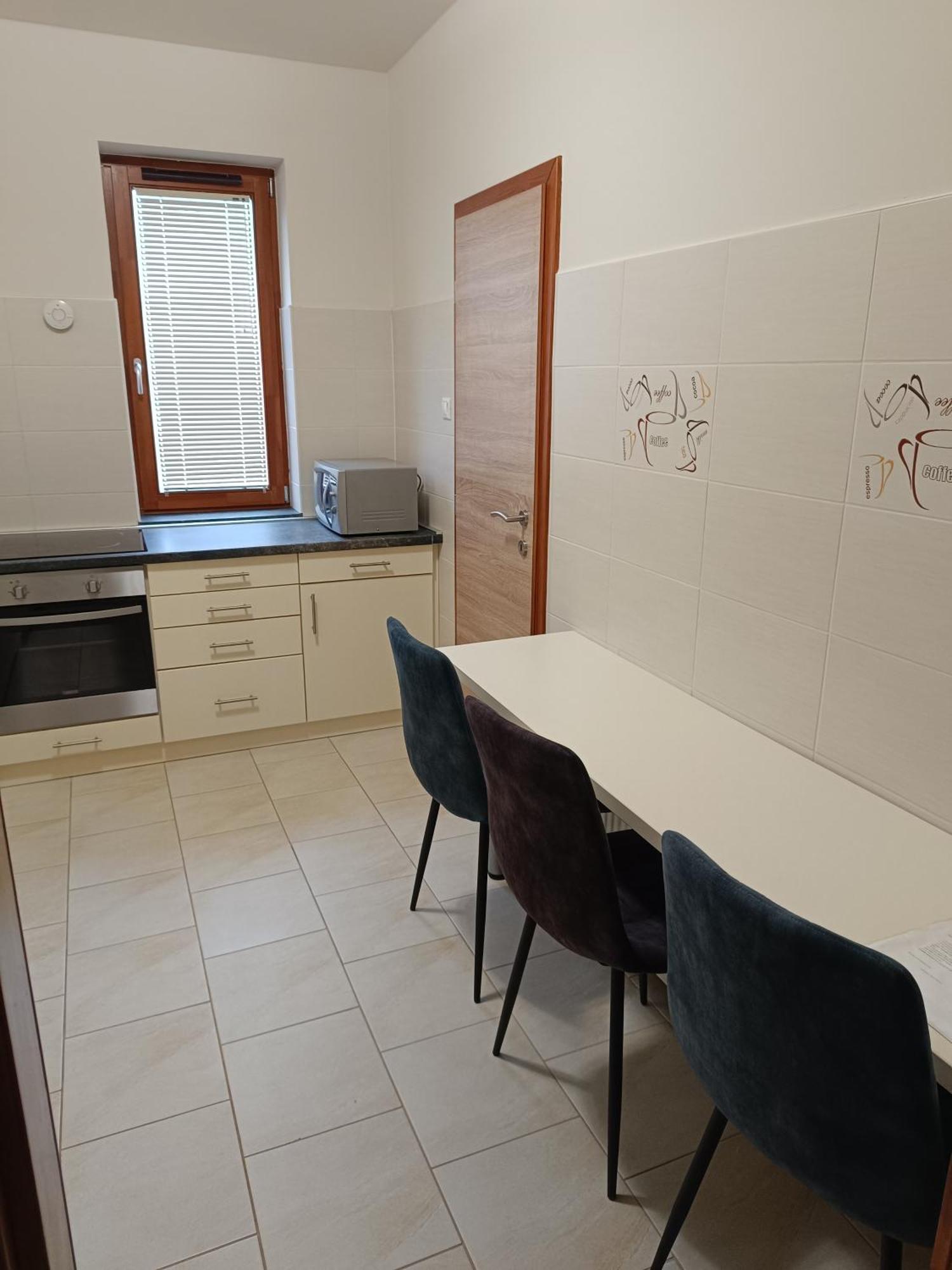 Apartamento Thaly 5 Debrecen Exterior foto